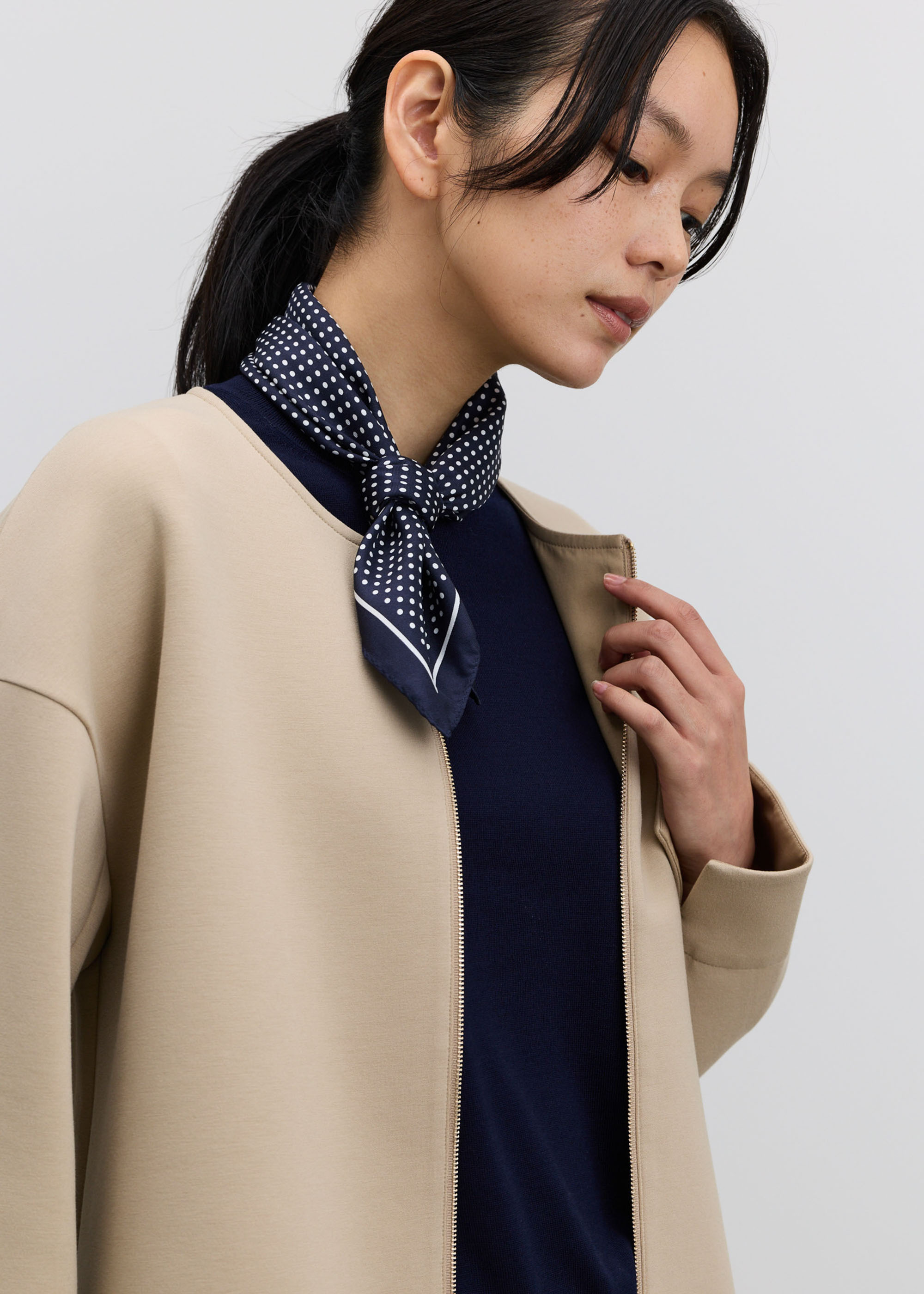 シルクバンダナプリントスカーフ- SOÉJU online store｜上質な大人の
